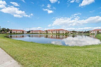Building Photo - 1005 Villagio Cir
