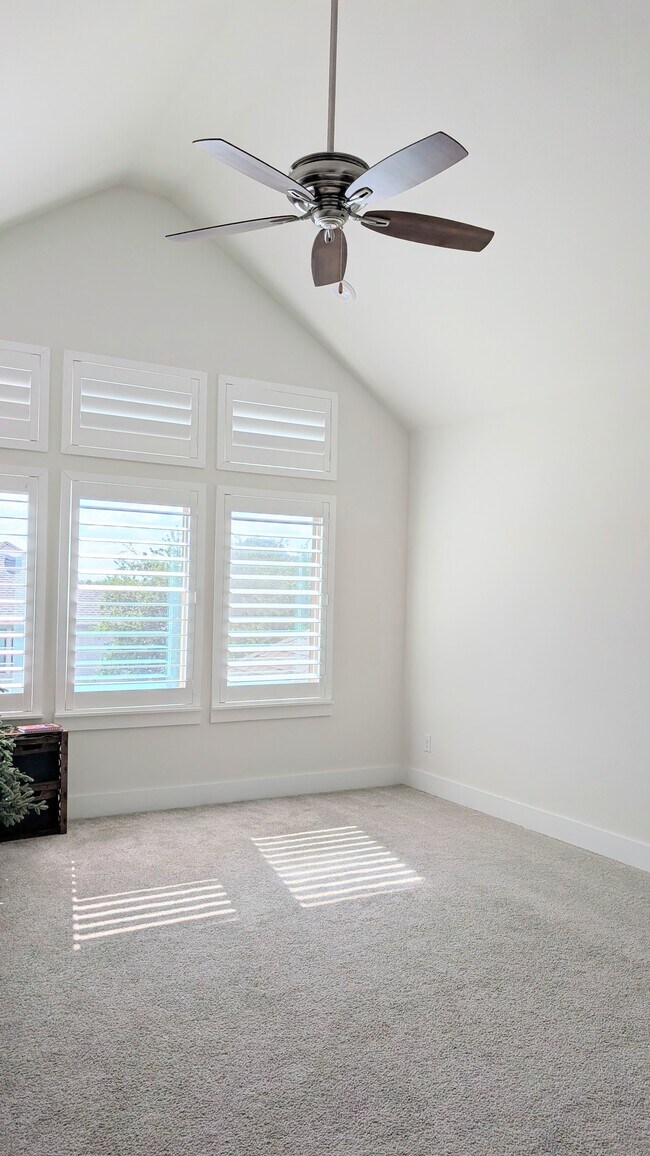 Foto del edificio - 8933 Frostweed Rd