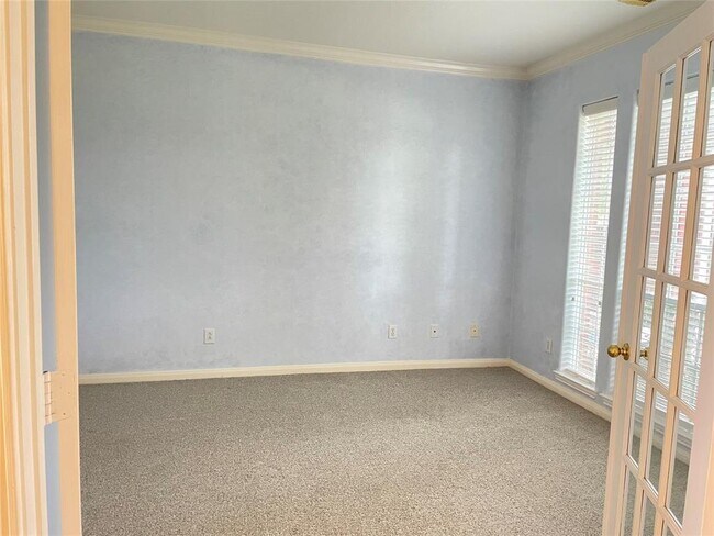 Foto del edificio - 4014 Laguna Point Ln