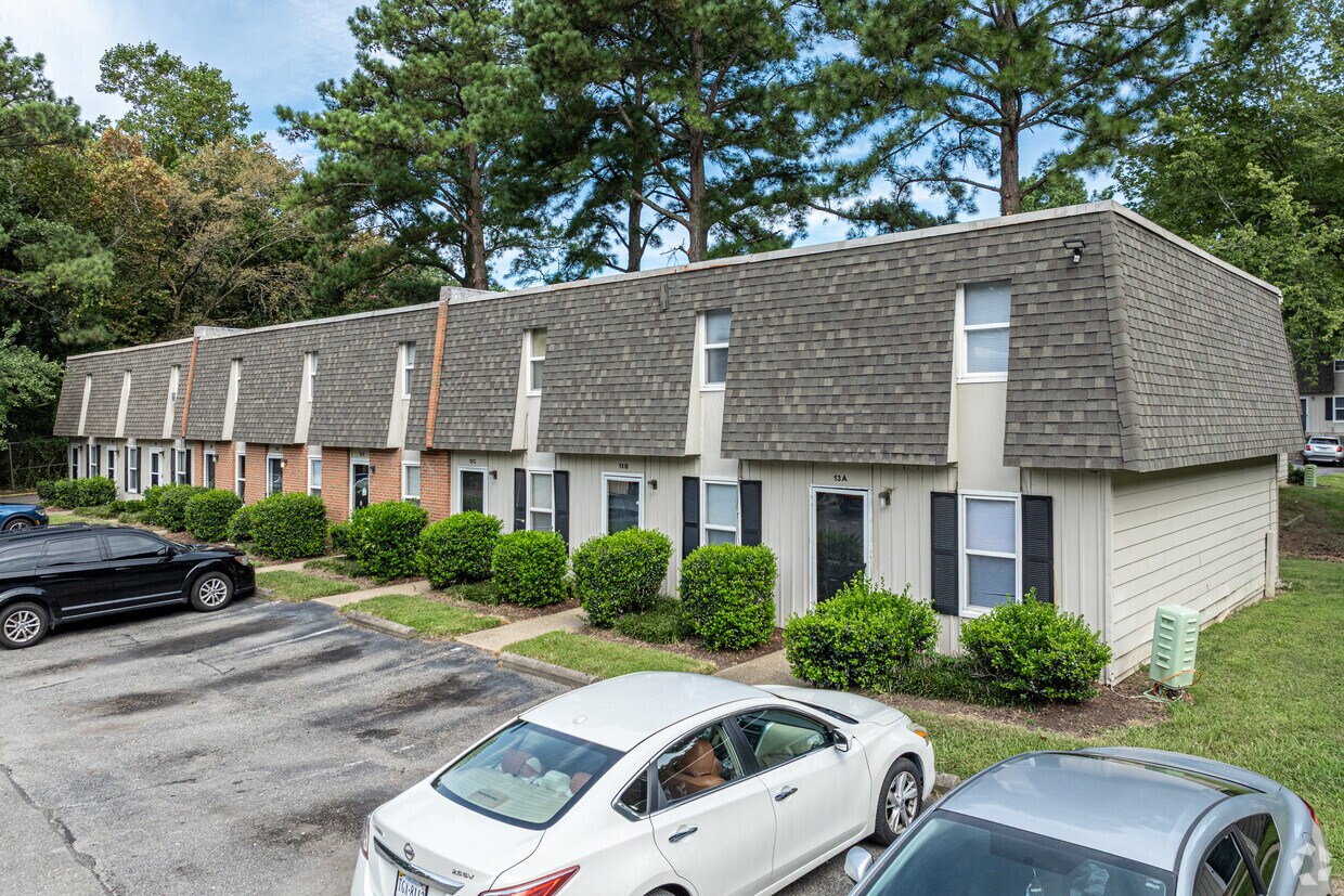 Foto principal - Twin Rivers Townhomes