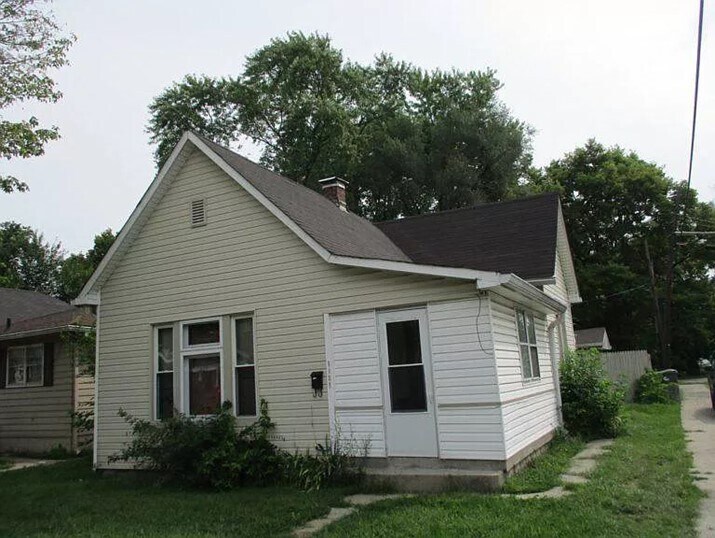 3371 Wallace Ave, Indianapolis, IN 46218 House Rental in Indianapolis, IN