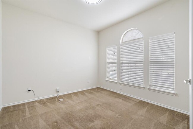 Foto del edificio - 12104 Arran St