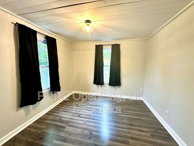 Foto del edificio - 2046 N 69th St