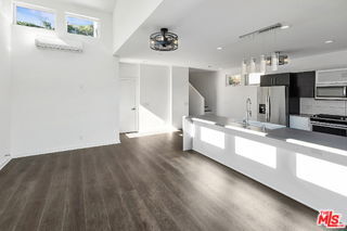 Foto del edificio - 26349 Fairside Rd