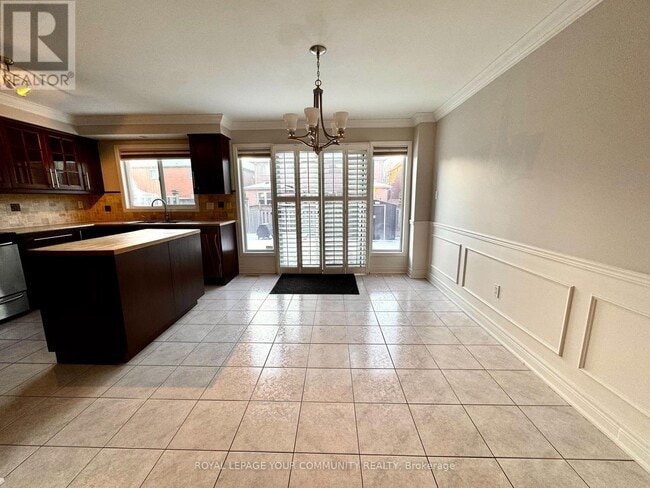 Building Photo - 20 La Neve Ave