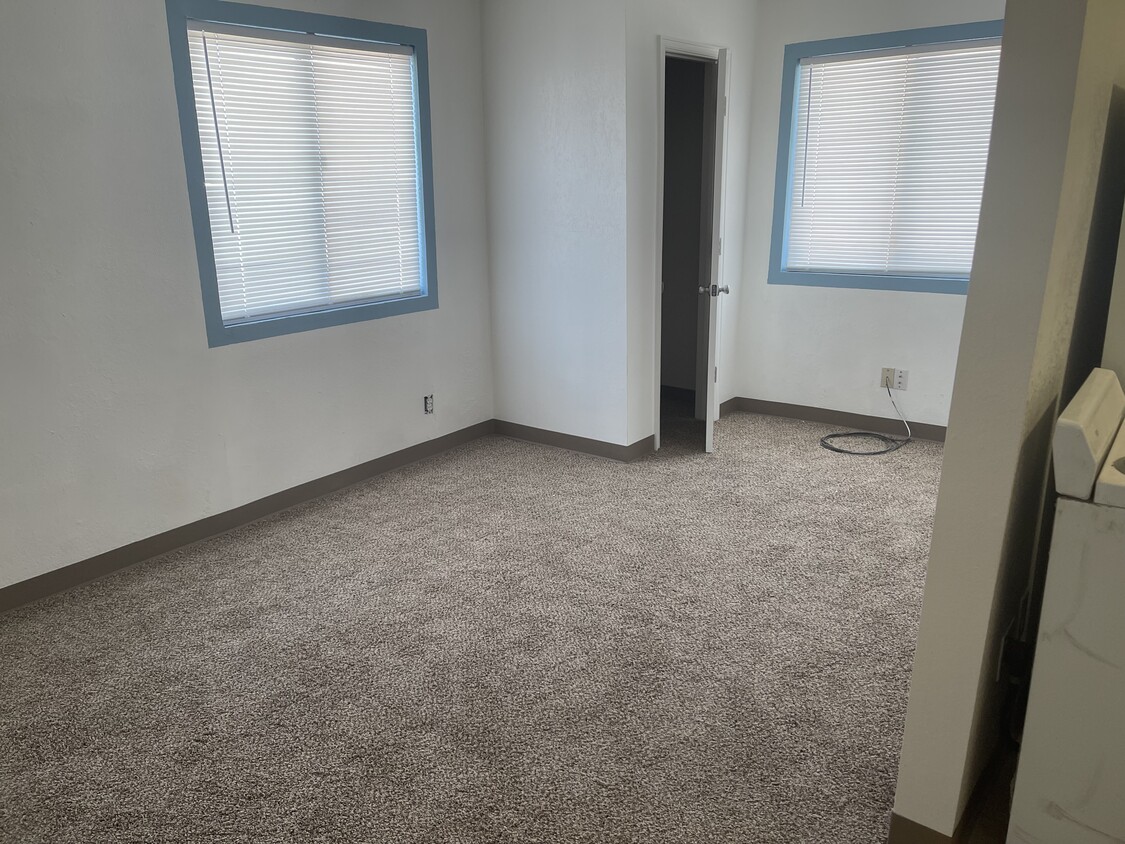 Foto principal - 1514 Co Rd 37