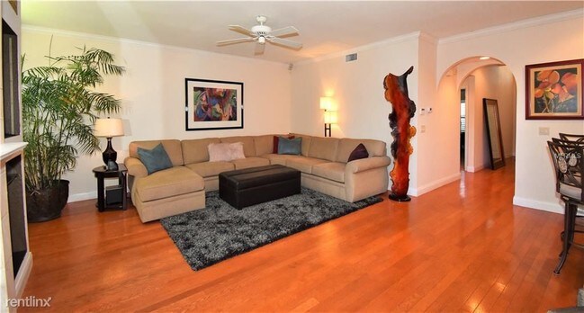 Foto del edificio - 8540 Sweet Magnolia Pl