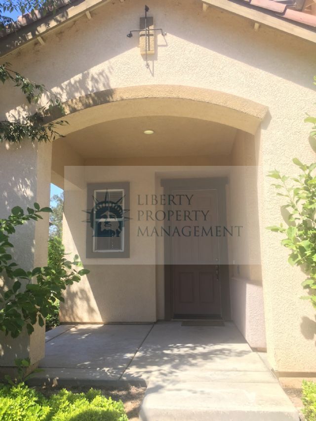 Building Photo - 4438 W Artemisa Dr