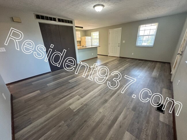 Foto del edificio - 2 Bed 1 Bath
