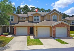 Building Photo - 10200 Belle Rive Blvd