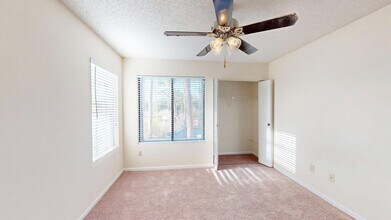 Interior Photo - Seabrook