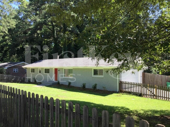 Building Photo - 1760 Danrich Dr
