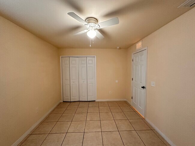 Foto del edificio - 1431 SE 10th Terrace