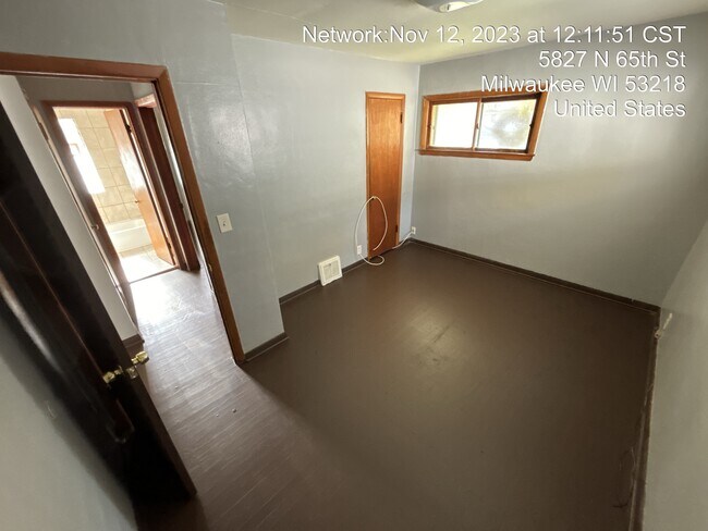 Foto del edificio - 5827 N 65th St