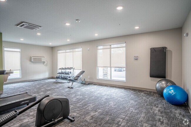 Gimnasio - Riverchase Apartments