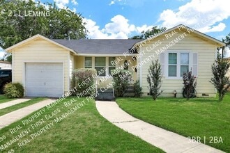 Building Photo - 211 Leming Dr