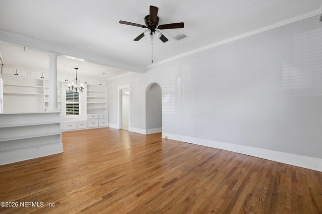 Foto del edificio - 3649 Walsh St