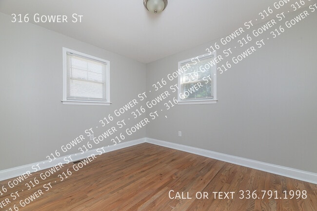 Building Photo - 316 Gower St