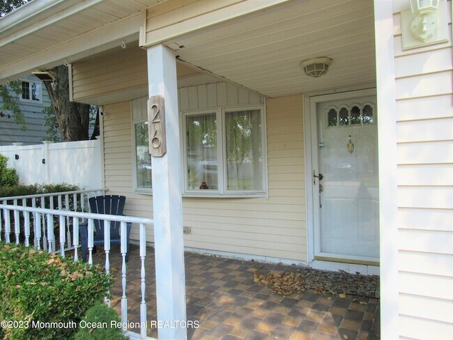 Foto del edificio - 26 Lincroft Ave