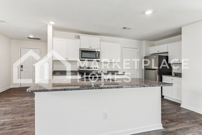Foto del edificio - 1078 Clearwater Ln