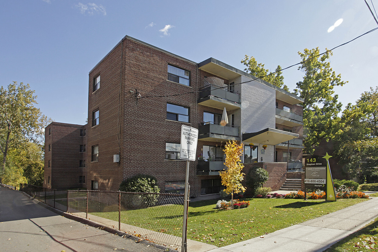 Primary Photo - Stephen Apartments