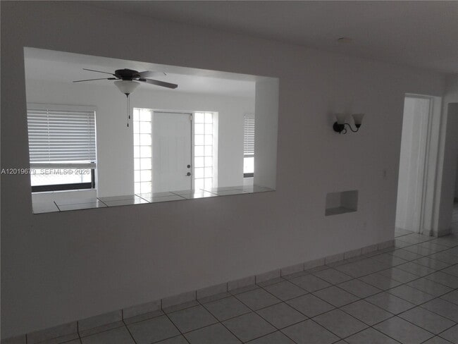 Building Photo - 420 88th St