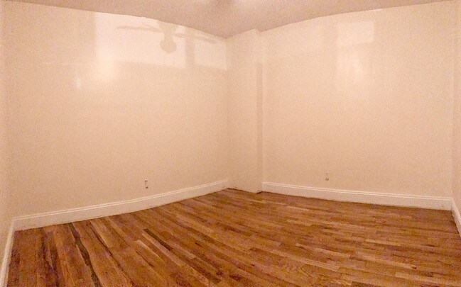 Building Photo - 254 Skillman St