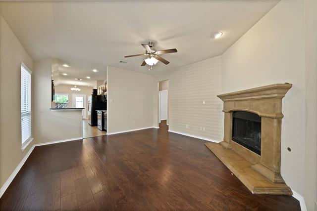 Foto del edificio - 9936 Copperhead Ln