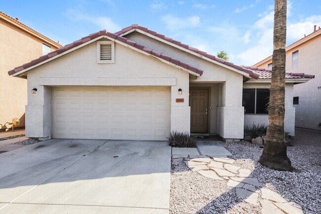 Building Photo - 3841 W Villa Linda Dr