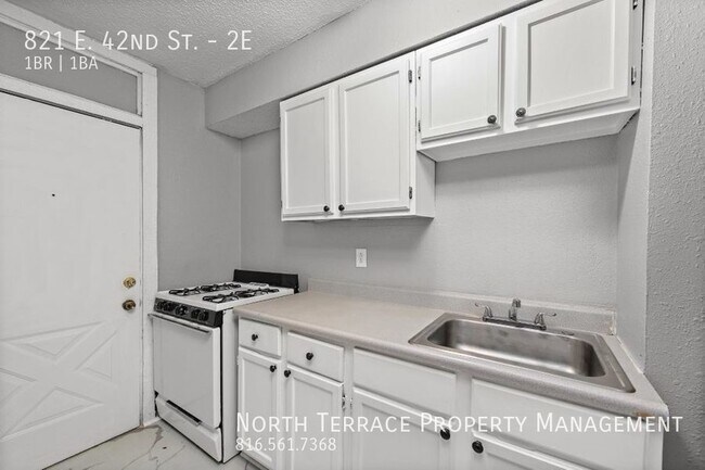Foto del edificio - Stylish & Affordable, VINTAGE 1BR in Kansa...