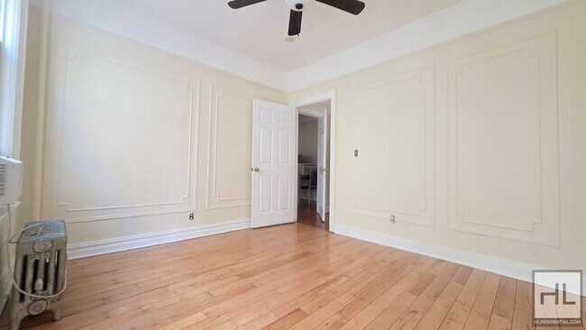 Foto del edificio - 28 STREET