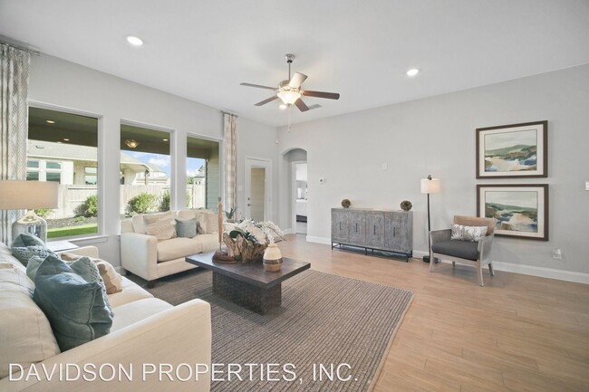 Building Photo - 4 br, 3 bath House - 1308 Gruene Glen St