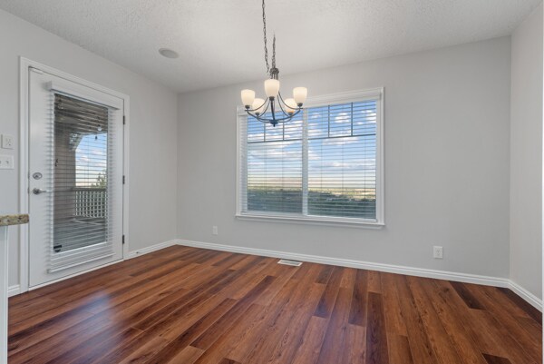 Foto del edificio - 1376 Alpine Way