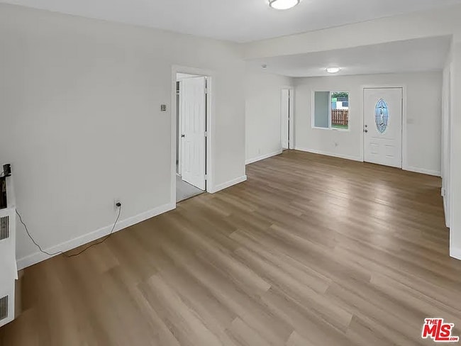 Foto del edificio - 10693 Sycamore Ave