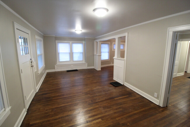 Building Photo - 5716 Lydia Avenue