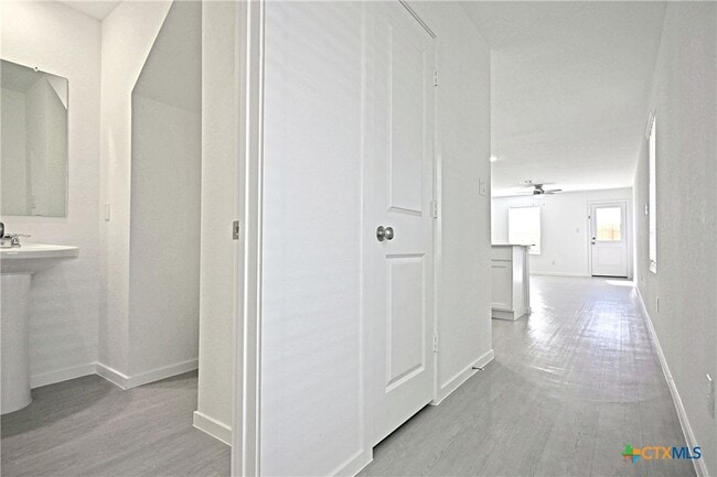 Building Photo - 11822 Bluebell Rdg