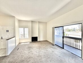 Building Photo - 6664 Reservoir Ln