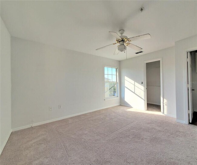 Building Photo - 3700 Castle Pines Ln