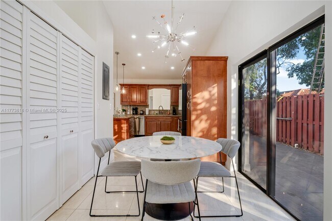 Foto del edificio - 14517 SW 98th Terrace
