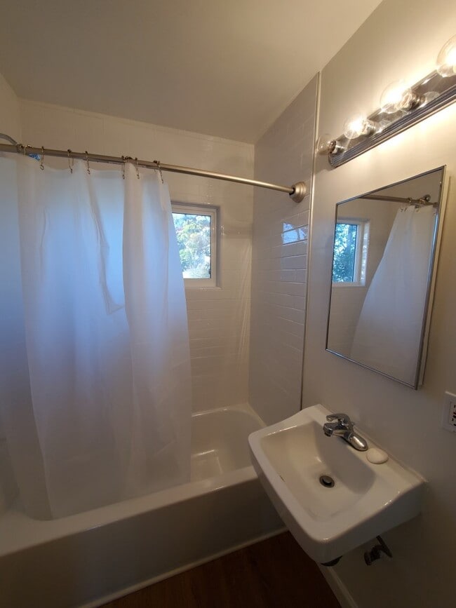 Building Photo - 1311 Berkeley St