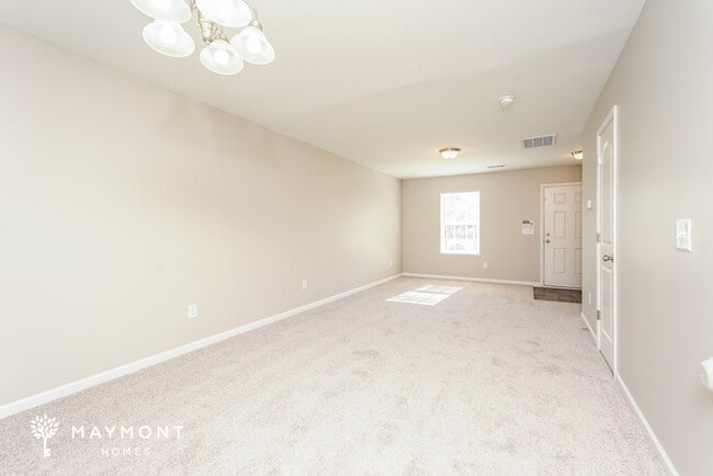 Building Photo - 155 Stonewall Ln