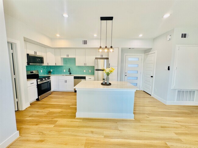 Foto del edificio - 5420 Elysian St