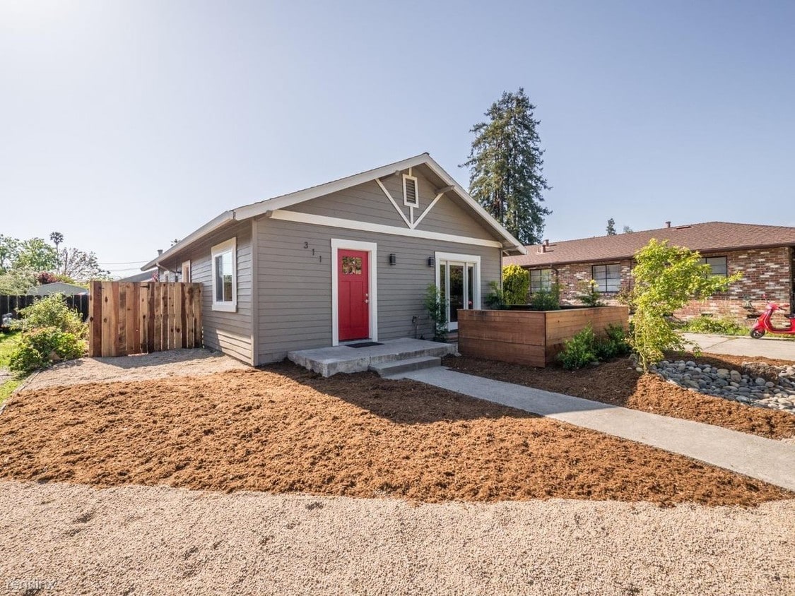 Primary Photo - 2 br, 2 bath House - 311 Morrissey Blvd