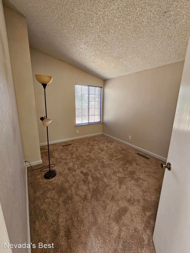 Building Photo - 3 br, 2 bath House - 1124 Indian Cove