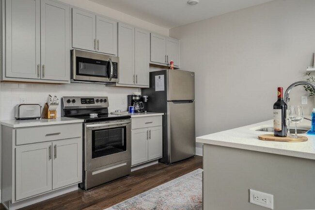 Building Photo - 65 S Washington Ave