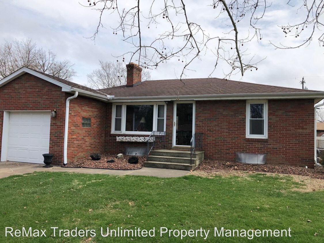 Primary Photo - 2 br, 1 bath House - 206 Twin Oaks