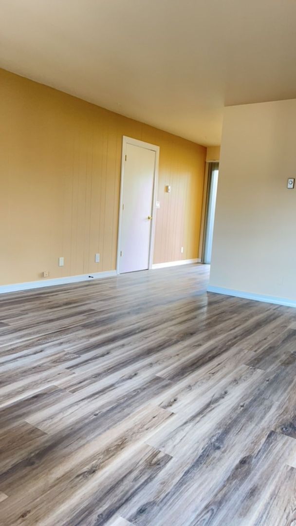 Foto del edificio - (766) Waverly Drive 2 Bdrm / 1 Bthrm