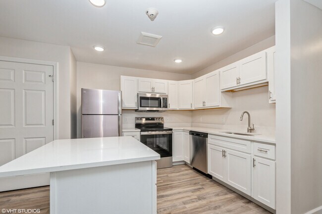 Foto del edificio - Clark Brook Apartments