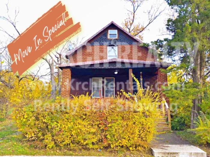 Foto principal - 3801 E 143rd St