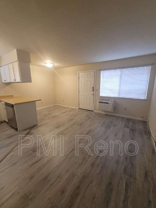 Building Photo - 3573 Carlos Ln